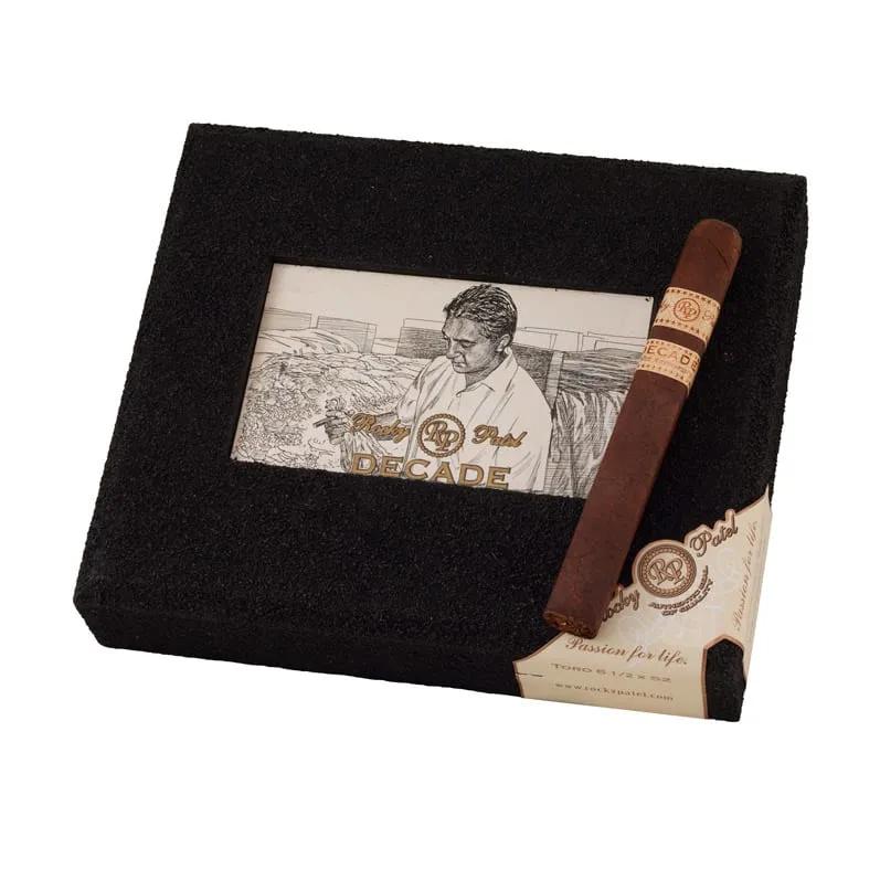 Rocky Patel - Decade Toro